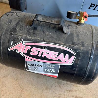 Sale Photo Thumbnail #61