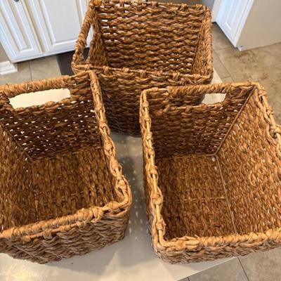 Sale Photo Thumbnail #471