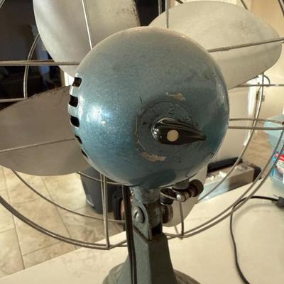 Sale Photo Thumbnail #523