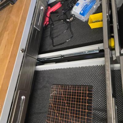 Sale Photo Thumbnail #685