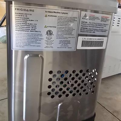 Sale Photo Thumbnail #818