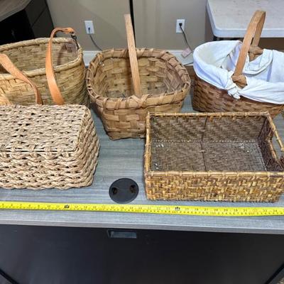 Sale Photo Thumbnail #1204: Hand Woven Baskets