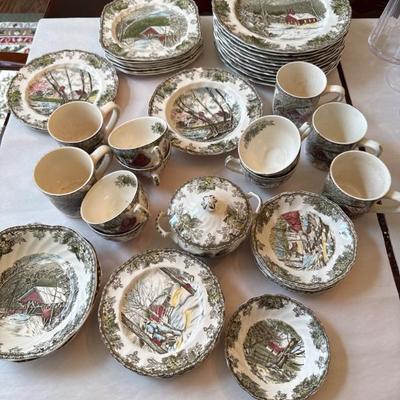 Sale Photo Thumbnail #432: The Friendly Village Set