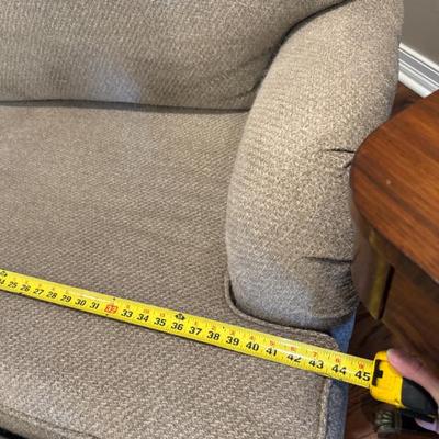 Sale Photo Thumbnail #709