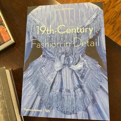 Sale Photo Thumbnail #721