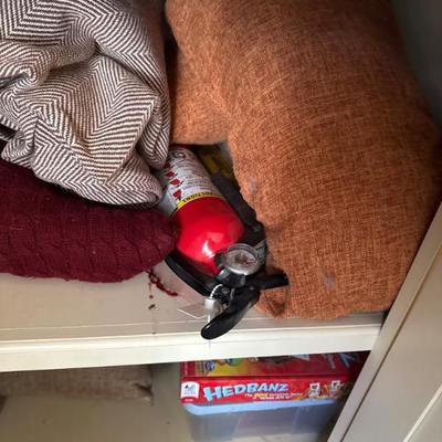 Sale Photo Thumbnail #334