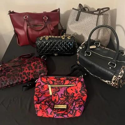 Women’s Handbags Featuring Guess