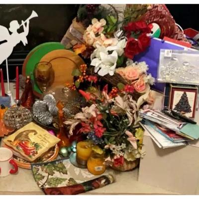 All-Season Home Décor Collection with Holiday & Everyday Accents