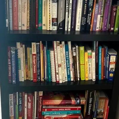 Books and Desk Décor Collection