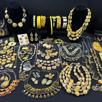 Amber-Toned Necklace, Earring & Pin Collection