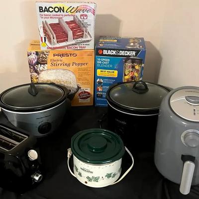 Small Kitchen Appliances Collection, featuring Presto & Black & Decker