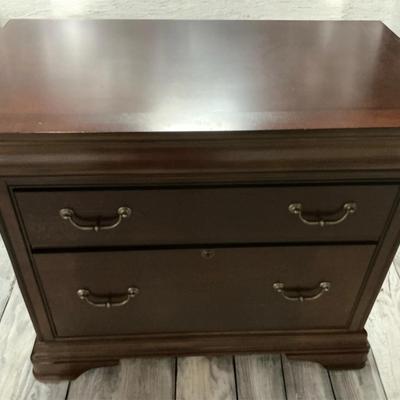 Havertys Dark Wood Storage File Cabinet 2 Drawer #1 22x38x31h