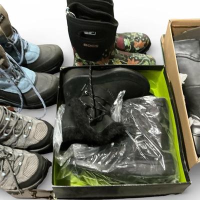 Womens Shoes size 9 & 10 Clarks, Bogs, Merrell