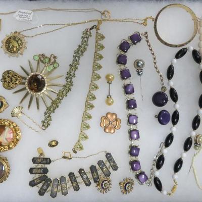 Sale Photo Thumbnail #437