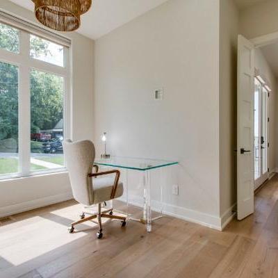 Sale Photo Thumbnail #11