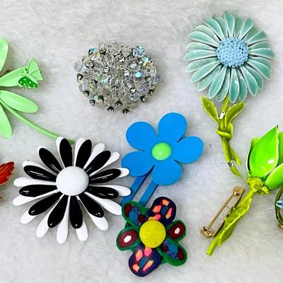 Vintage Floral Brooches