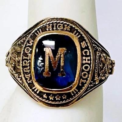 10K Gold 1974 Class Ring from Marlow, OK