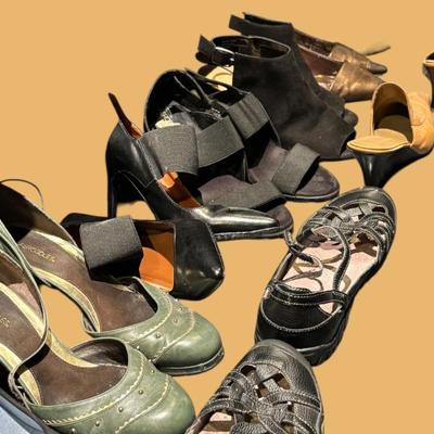 Sale Photo Thumbnail #108