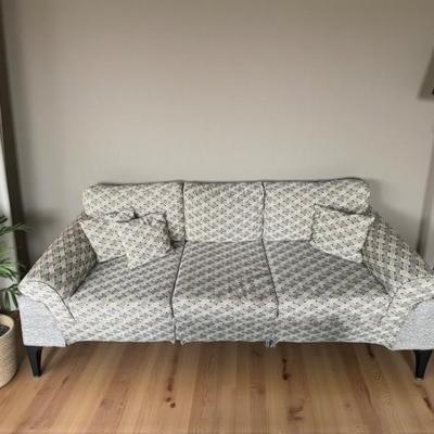 Sale Photo Thumbnail #11