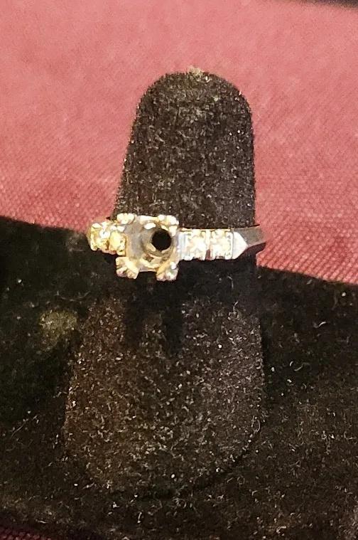 Sale Photo Thumbnail #38