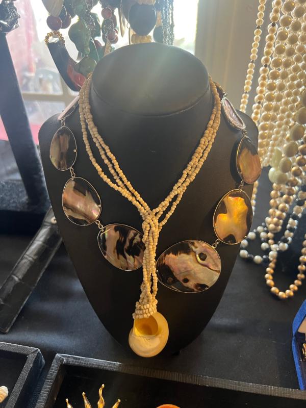 Sale Photo Thumbnail #185