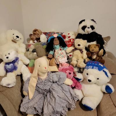 Mystery Assortment Of Dolls And Stuffed Animals 
