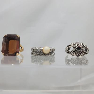 Vintage Avon Ring Trio