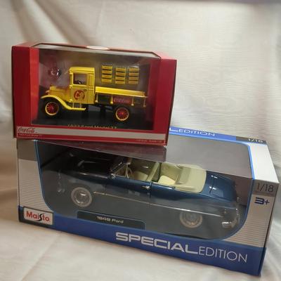 Special Edition MIsto 1949 Ford 1/18 Model And Yellow 1923 Ford Model TT Coca-Cola Delivery Truck. 