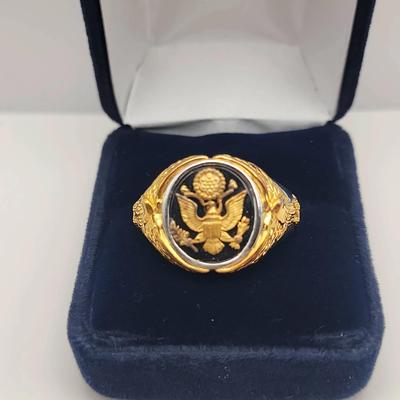 Danbury Mint US Army Eagle Ring Onyx And Gold Plated Eagle