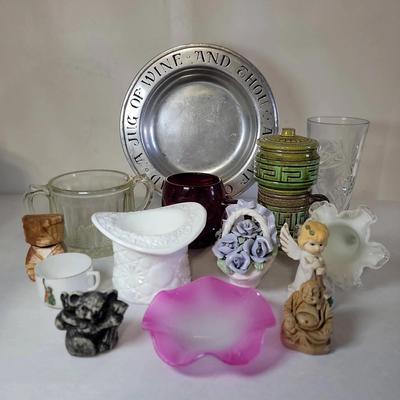 Vintage Decorative Glass And What Nots
