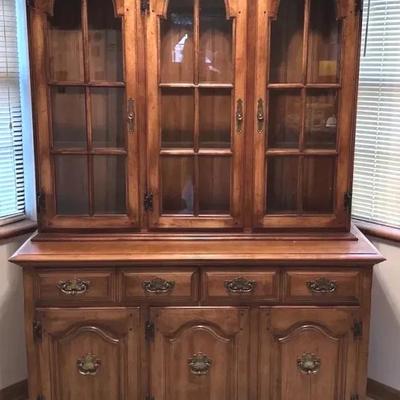 Keller Furniture - Oak Hutch