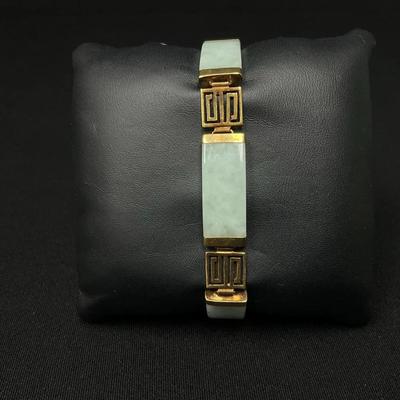 14k Gold And Jade Bracelet 