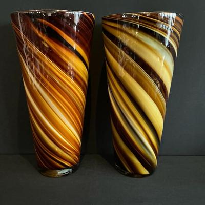 Two Z Galleries Hand Blown Swirl Vases
