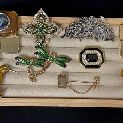 Brooches, Cuff Links & Lapel Pin