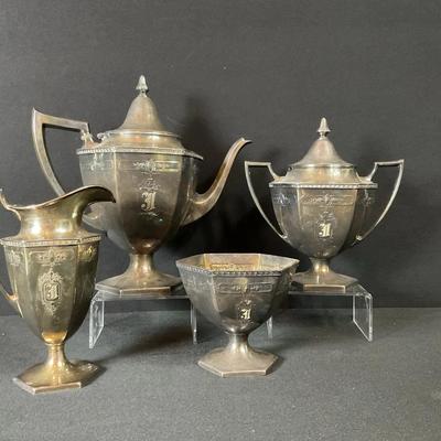 Vintage MERIDEN S.P. Co Silver Plate Tea/Coffee Set