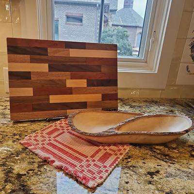 Wooden Cuttingboard, Bowl, And Woven Trivet