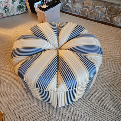 Large Rolling Ottoman 