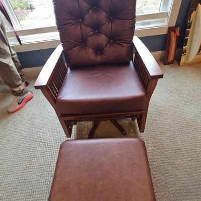 Amish Millwood Jumbo Swivel Glider