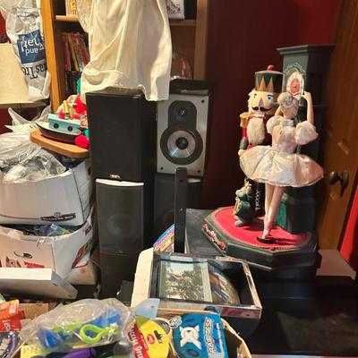 Sale Photo Thumbnail #45