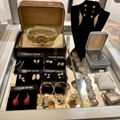 Sale Photo Thumbnail #107