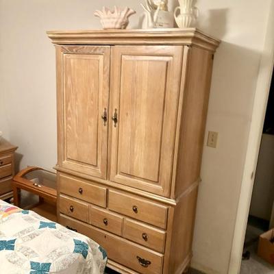 Sale Photo Thumbnail #65