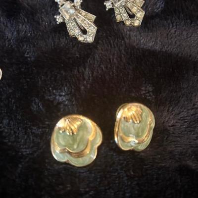 Sale Photo Thumbnail #95