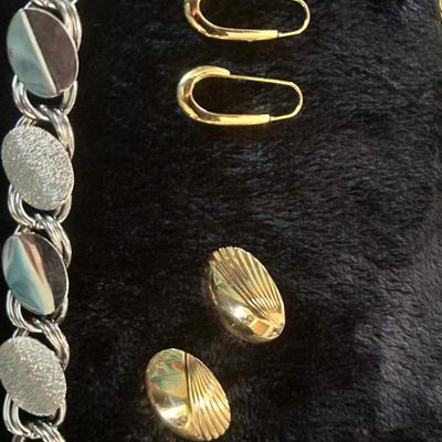 Sale Photo Thumbnail #19