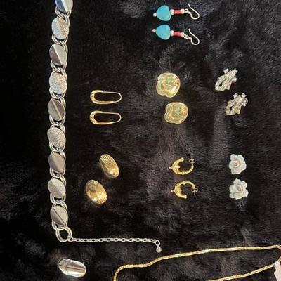 Sale Photo Thumbnail #16