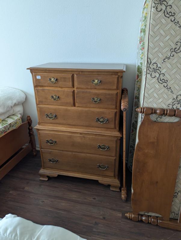 Sale Photo Thumbnail #36