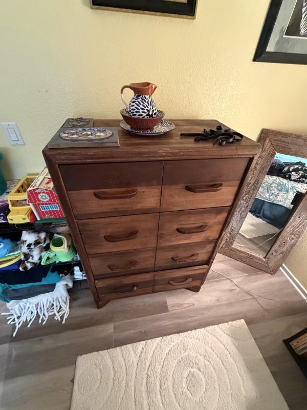 Sale Photo Thumbnail #195