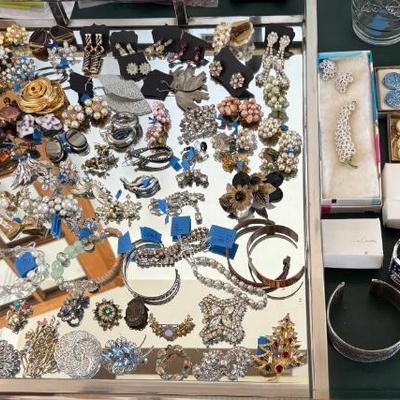 Sale Photo Thumbnail #105