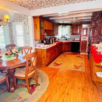 Sale Photo Thumbnail #161