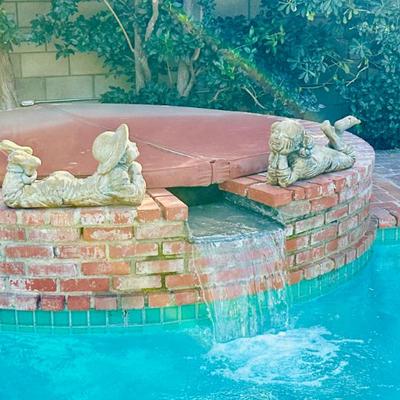 Sale Photo Thumbnail #196