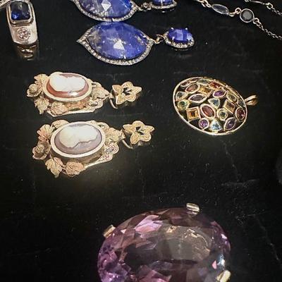 Sale Photo Thumbnail #64